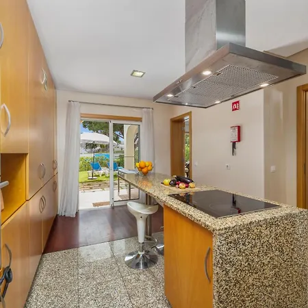 Meadow View Retreat