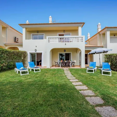 בית נופש Meadow View Retreat אלבופיירה