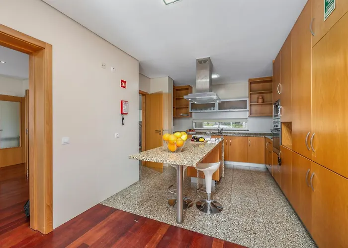 Casa de Férias Meadow View Retreat