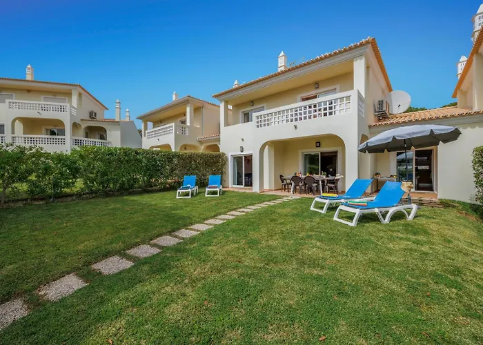 Casa de Férias Meadow View Retreat